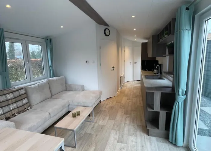 샬레 Mooie Op De Veluwe Aan De Rand Het Veluwemeer 넌스피트