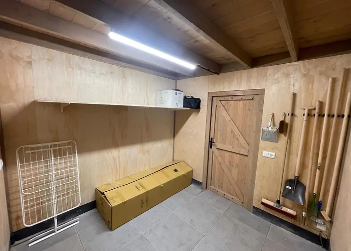 Mooie Op De Veluwe Aan De Rand Het Veluwemeer 샬레 *