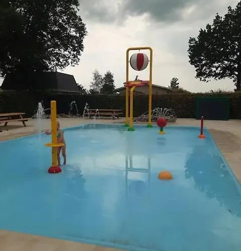 샬레 Mooie Op De Veluwe Aan De Rand Het Veluwemeer *